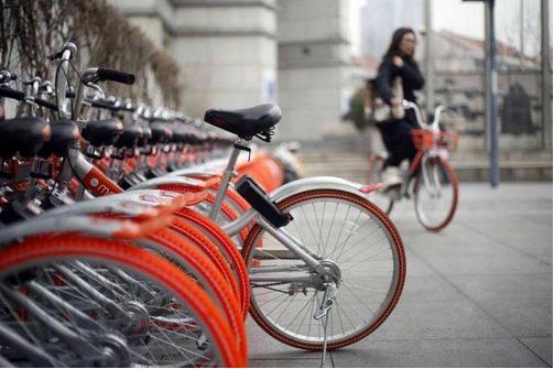 共享單車行業(yè)將進(jìn)入成熟期，面臨一系列的困境和挑戰(zhàn)，需不斷發(fā)展完善發(fā)展